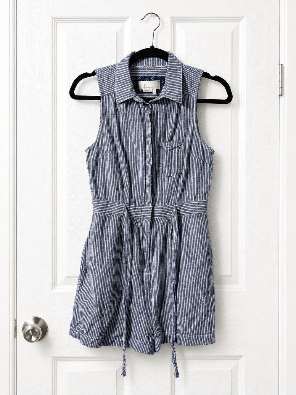 Sleeveless Pin Striped Collared Romper w Drawstring Waist & Pockets Size 0